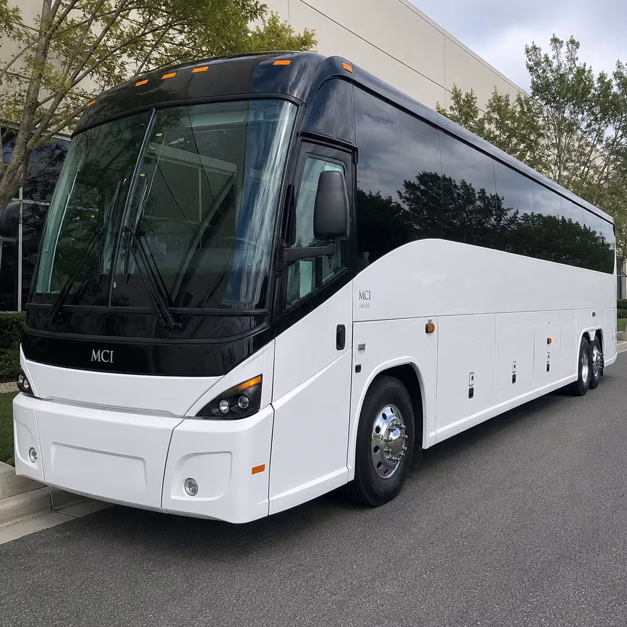 airport shuttle transportation for hillsboro business travelers