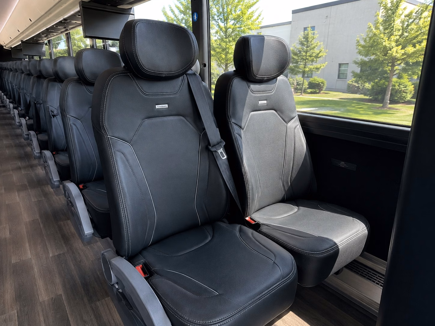 guest shuttles between hillsboro hotels and wedding venues