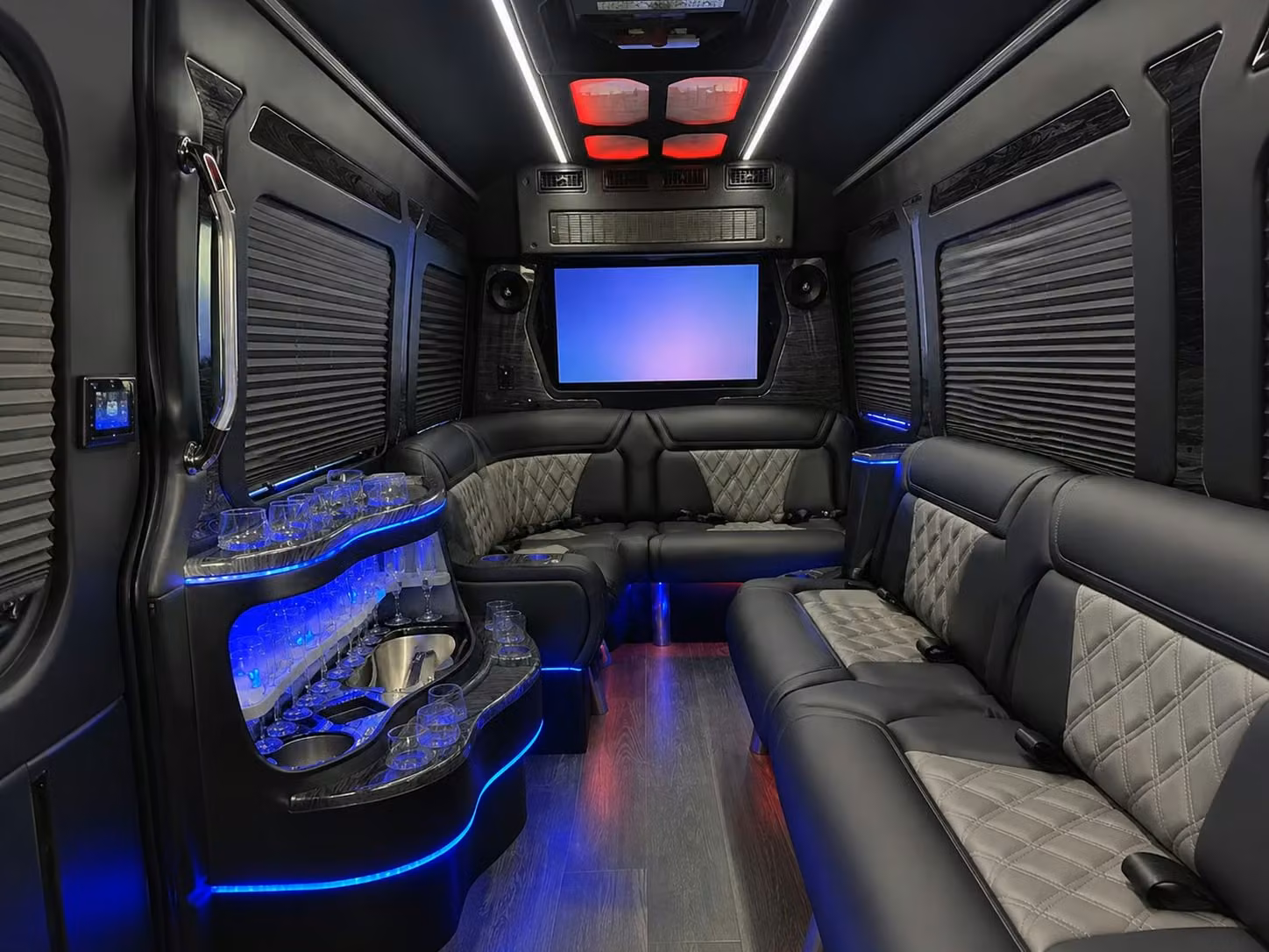 hillsborocharterbus com helps you skip the us 26 parking nightmare on concert nights
