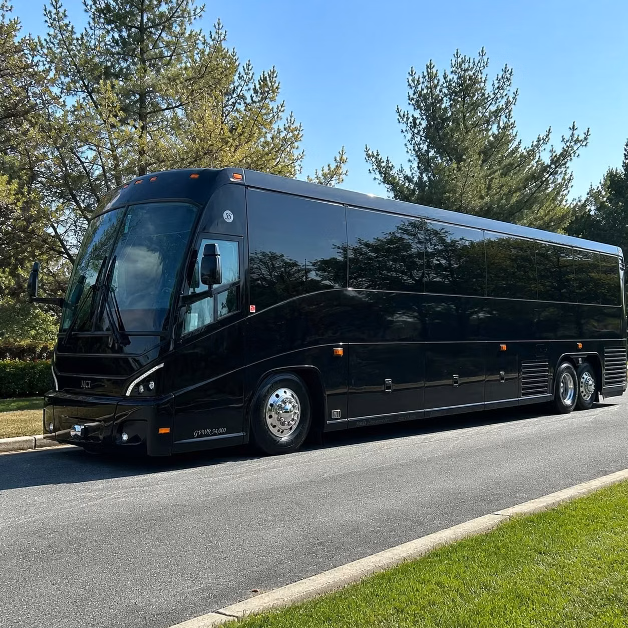 shuttle bus transportation for hillsboro s intel campus and high tech government contractors