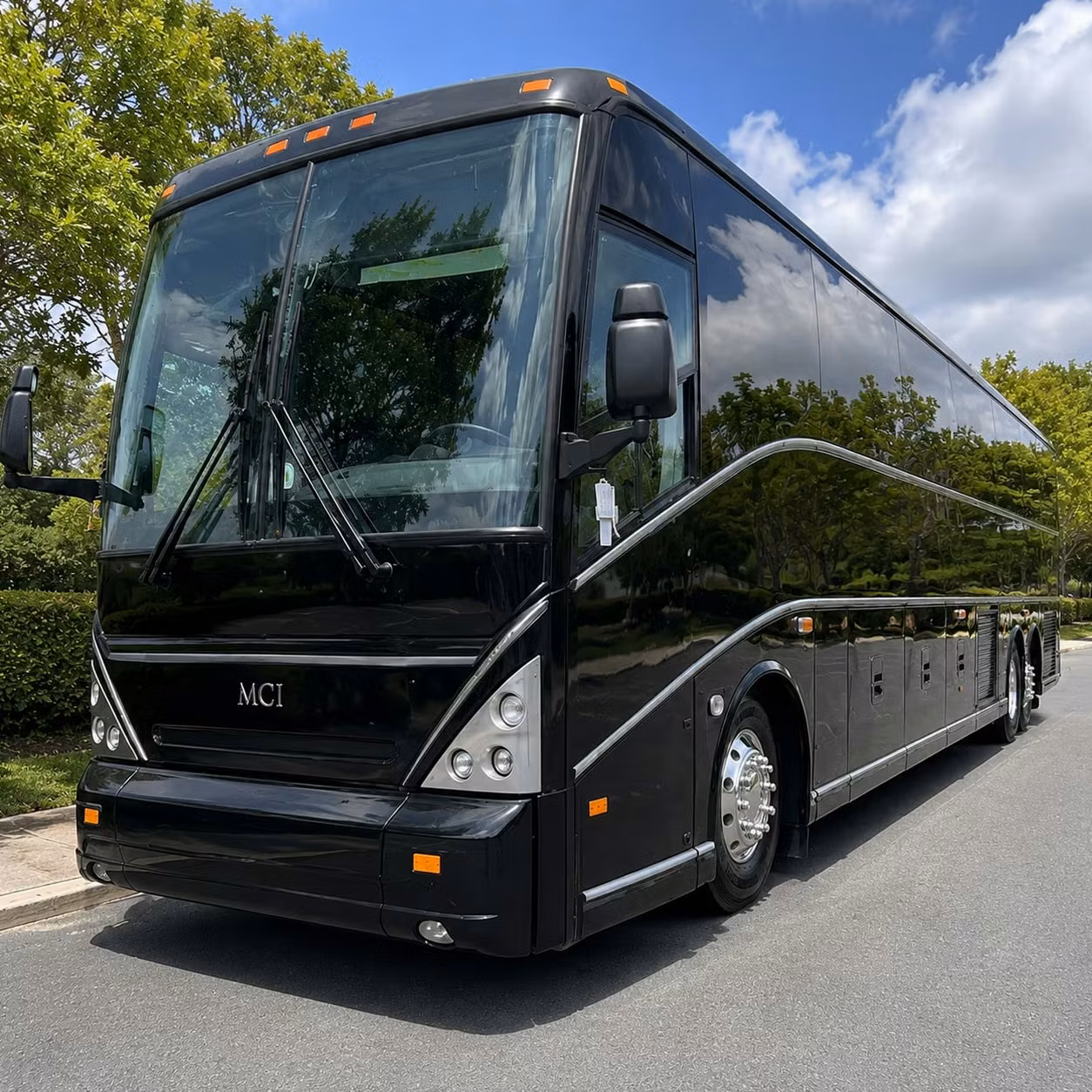 shuttle buses for hillsboro corporate events and intel campus transportation